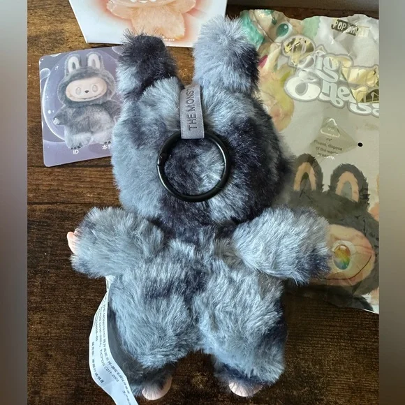 Pop Mart Lafufu Big Into Energy Series ID Plush Lafufu With Box and Card - Picture 6 of 6